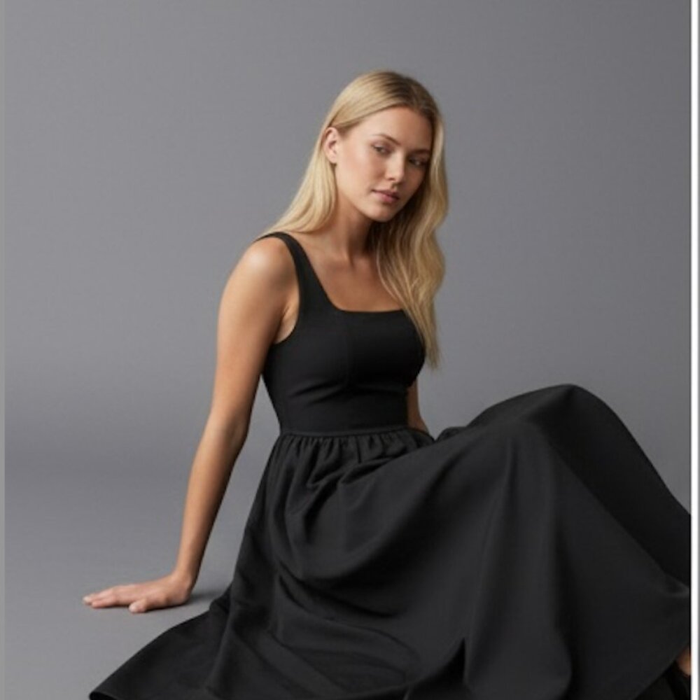 Classic Sleeveless V-Neck Ruffled Waist Fitted Midi Dress Black - Picture 5 of 11